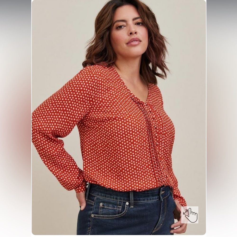 Torrid Georgette Pintuck Button-Front Blouse  0 equivalent large 12 Rusty top